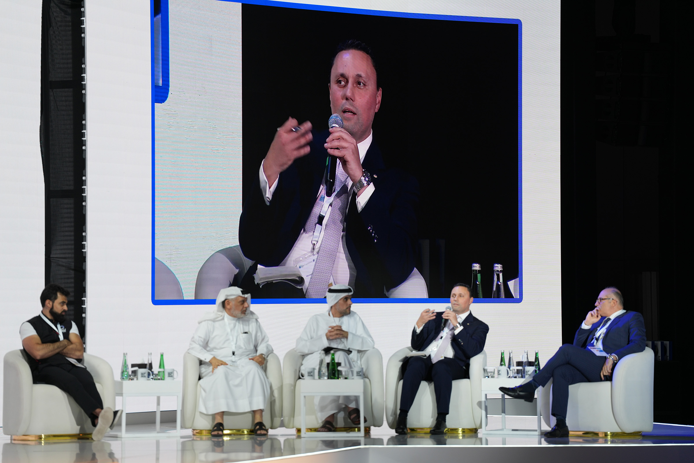 WORLD INVESTMENT CONFERENCE — photo 14 by Naveed Anjum, Dubai
